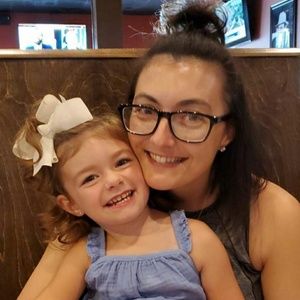 Meet your Posher, Kaci